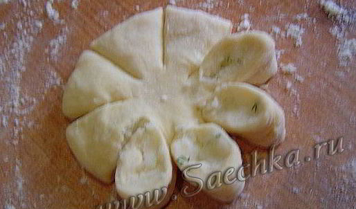 пирожки с картошкой цветы