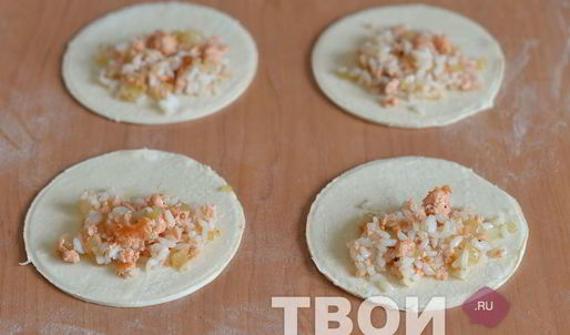 пирожки с рисом и семгой