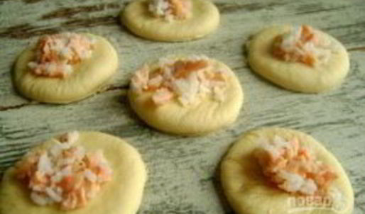 пирожки с рисом из дрожжевого теста