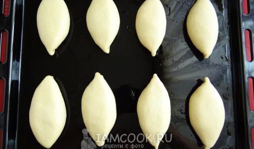 пирожки с солеными грибами