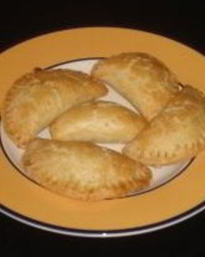 Пирожки с сыром и медом