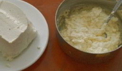 пирожки с сыром и медом