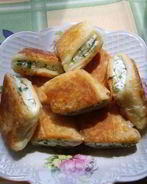 Пирожки с творогом на сковороде