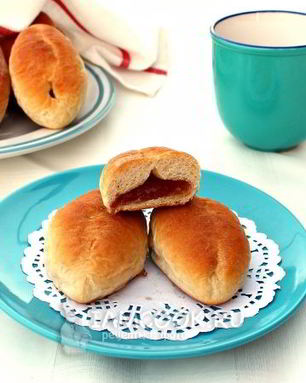 Пирожки с яблочным повидлом