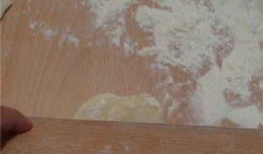 пирожки с яйцом