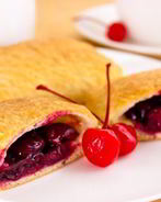 Пирожки с замороженными ягодами