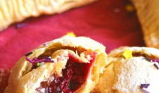 пирожки с замороженными ягодами