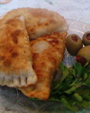 Постные жареные пирожки с тыквой и каперсами