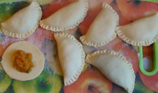 постные жареные пирожки с тыквой и каперсами