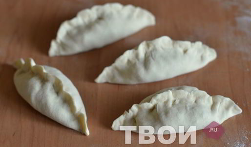 слоеные пирожки