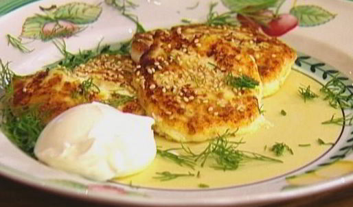 жареные пирожки из картофеля и творога