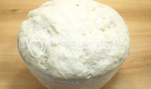 жареные пирожки с клюквой