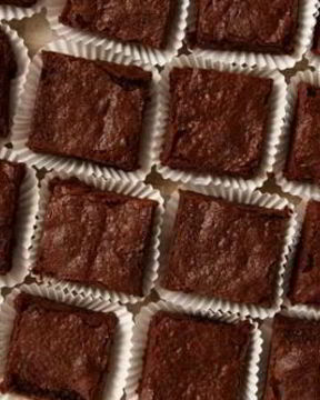 Кофейно-шоколадные пирожные с грецкими орехами