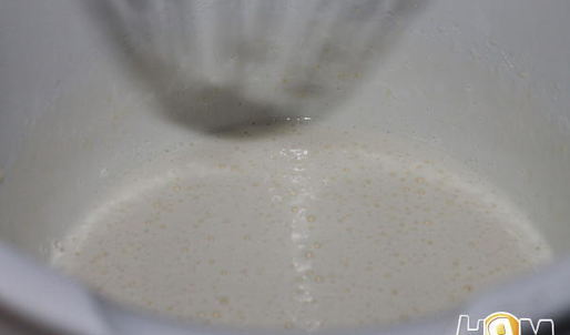 пирожное с лимоном и белым шоколадом