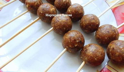 пирожные на палочке