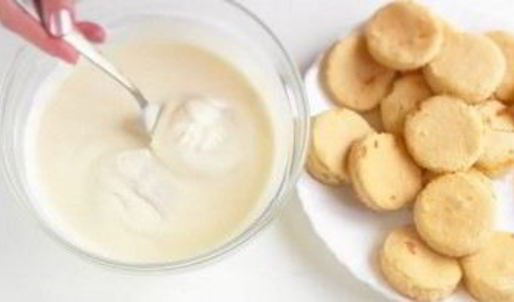 простое и вкусное пирожное лакомка