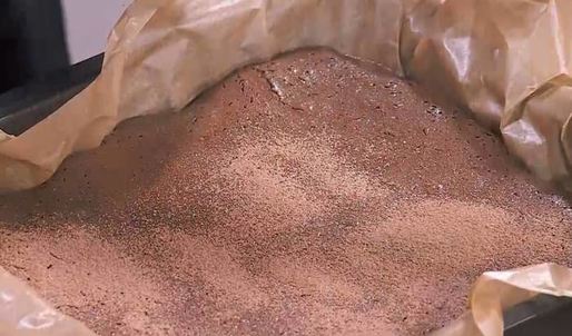 ромовые пирожные с изюмом