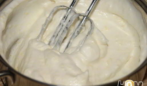 шоколадные пирожные с кремом