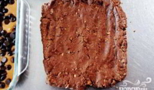 шоколадные пирожные с орехами