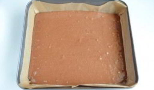 шоколадные пирожные со вкусом миндаля