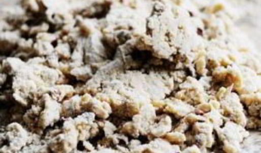 сладкое пирожное с корицей