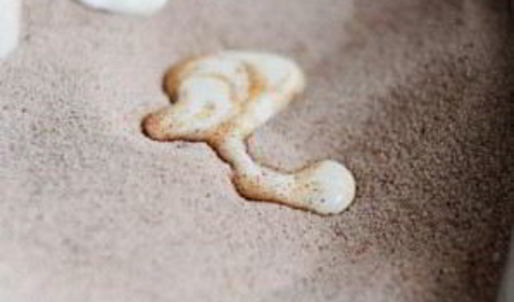 сладкое пирожное с корицей