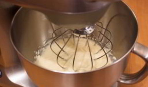 цитрусовые пирожные валентинки с фруктами