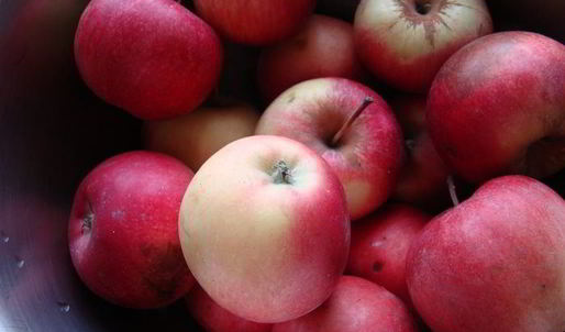 яблочные пирожные