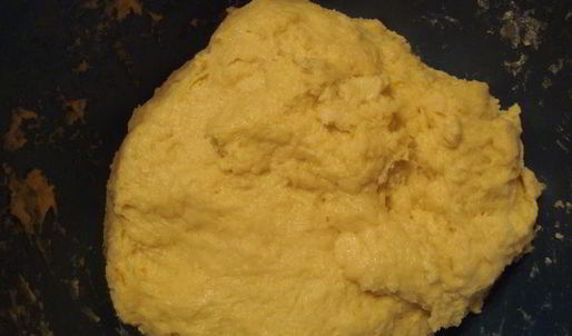 большая и вкусная пицца