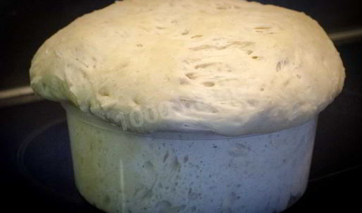 домашняя пицца с креветками и сыром