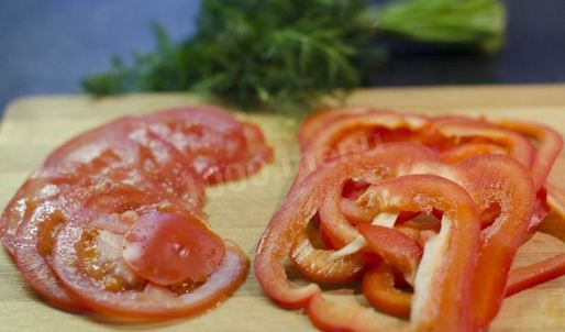 домашняя пицца с креветками и сыром