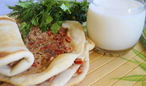 лахмаджун с фасолью