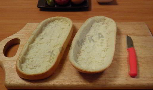 ленивая пицца из батона в духовке