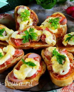 Ленивая пицца из батона