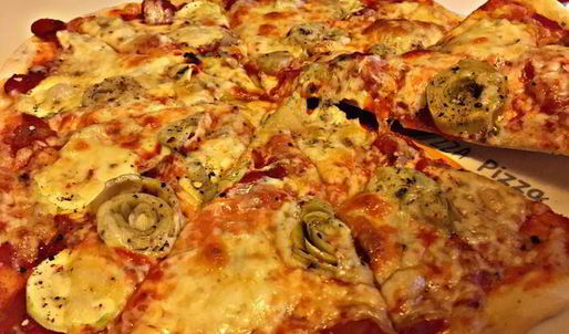 пицца маргарита с артишоком и кабачком