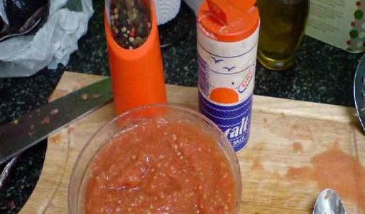 пицца с грибами и креветками