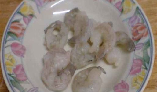 пицца с грибами и креветками