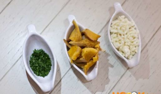 пицца с лисичками