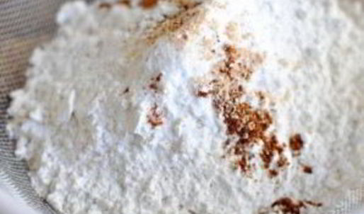 банановые пончики с грецкими орехами