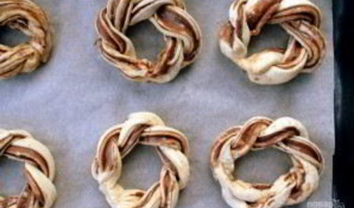 крученые пончики с нутеллой