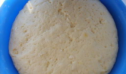 пончики картофельные со смородиновым соусом