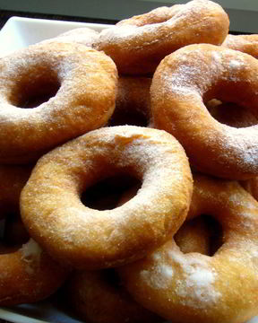 Пончики на кислом молоке