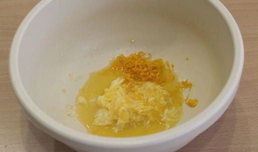 пончики zeppole с апельсиновым ароматом и нежностью яблока