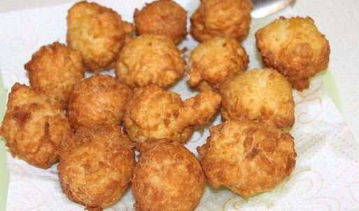 пончики zeppole с апельсиновым ароматом и нежностью яблока