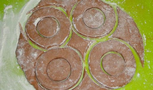 шоколадные пончики