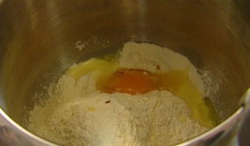 творожные пончики с изюмом