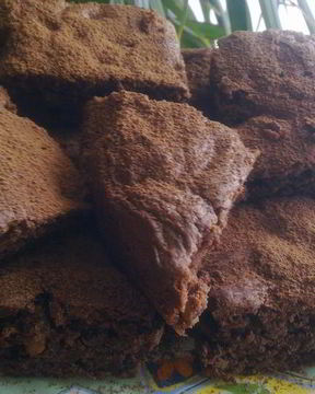 Коврижка Браунис с грецкими орехами