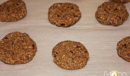 овсяные пряники с черносливом и миндалем