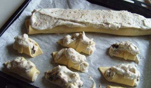 рулетик с черносливом