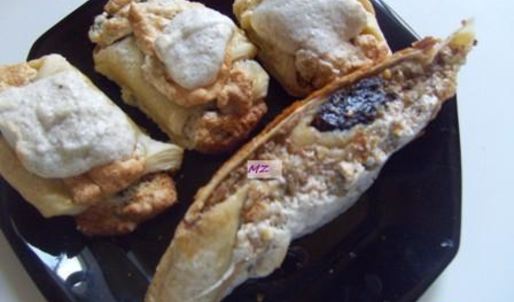 рулетик с черносливом